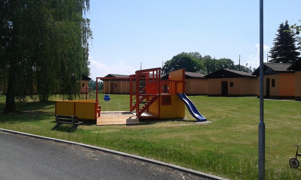 Sportcentrum Dvorak Hluboka nad Vltavou Bagian luar foto