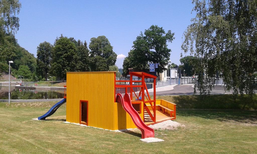 Sportcentrum Dvorak Hluboka nad Vltavou Bagian luar foto