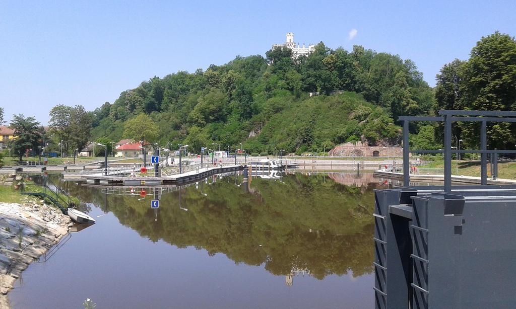 Sportcentrum Dvorak Hluboka nad Vltavou Bagian luar foto